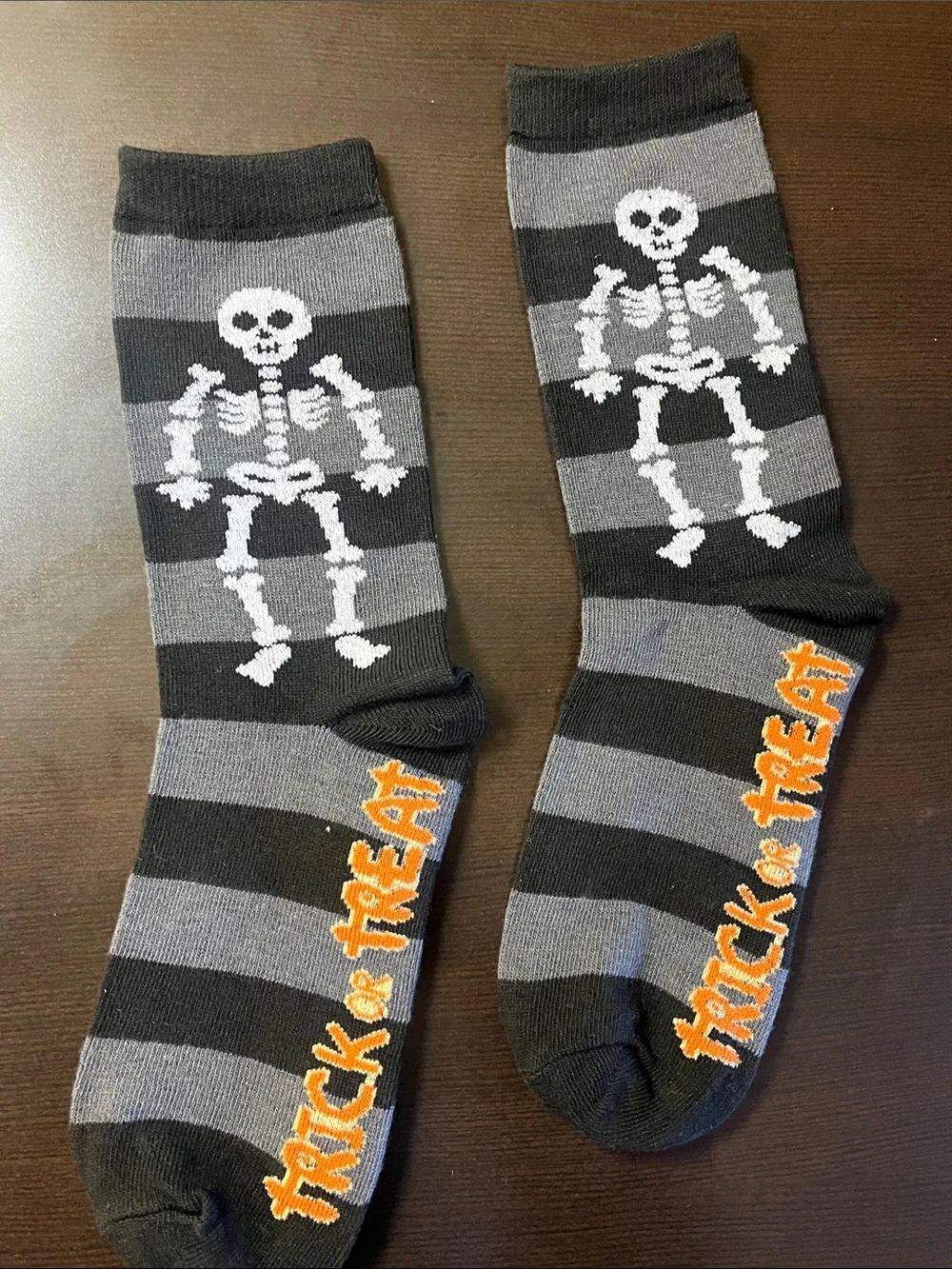 Trick or Treat Halloween Skeleton Crew Socks